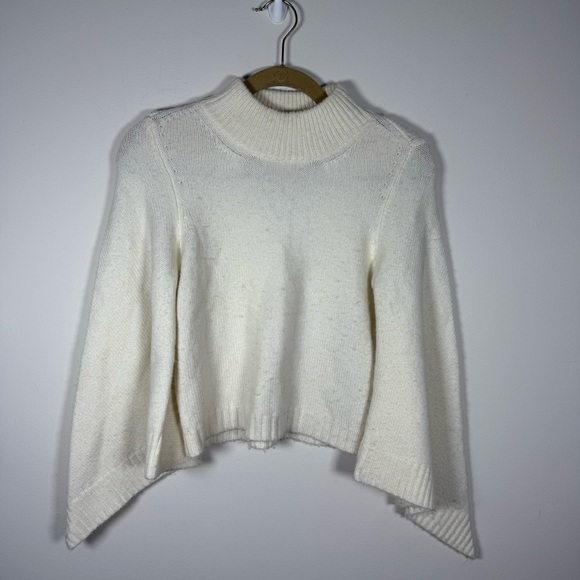 Moth Marina White Bell Sleeve Wool Blend Sweater Size Small - Picture 2 of 10